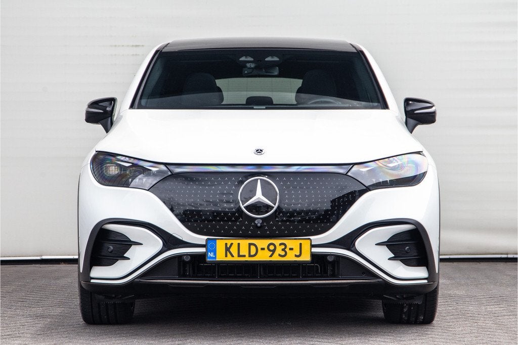 Mercedes-Benz EQE SUV 500 4Matic AMG Premium, Pano, Leder Ex, Auto's, Mercedes-Benz, Automaat, Zwart, Wit, Leder
