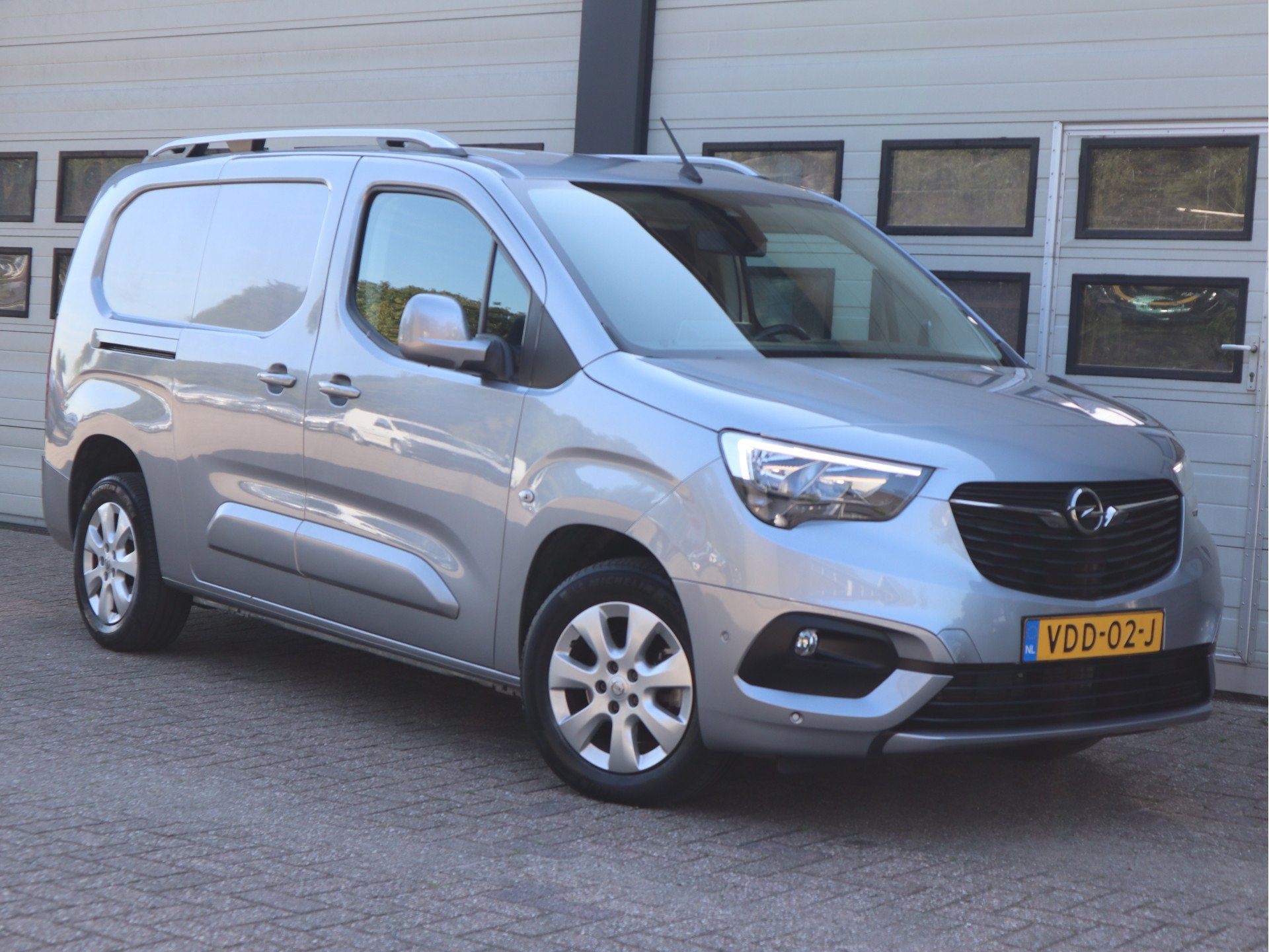 Opel Combo 1.5D 131pk Automaat Euro 6 Lang L2 - Airco - Came, Auto's, Bestelauto's, Stof, Gebruikt, 4 cilinders, 23 km/l