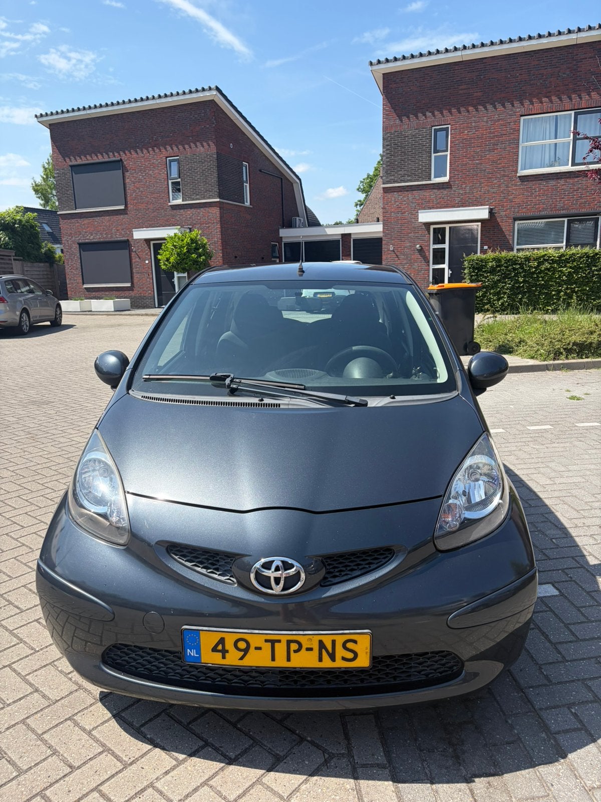 Toyota Aygo 1.0 12V Vvt-i 5DRS 2007 Grijs, Auto's, Toyota, Voorwielaandrijving, 4 stoelen, 68 pk, Origineel Nederlands