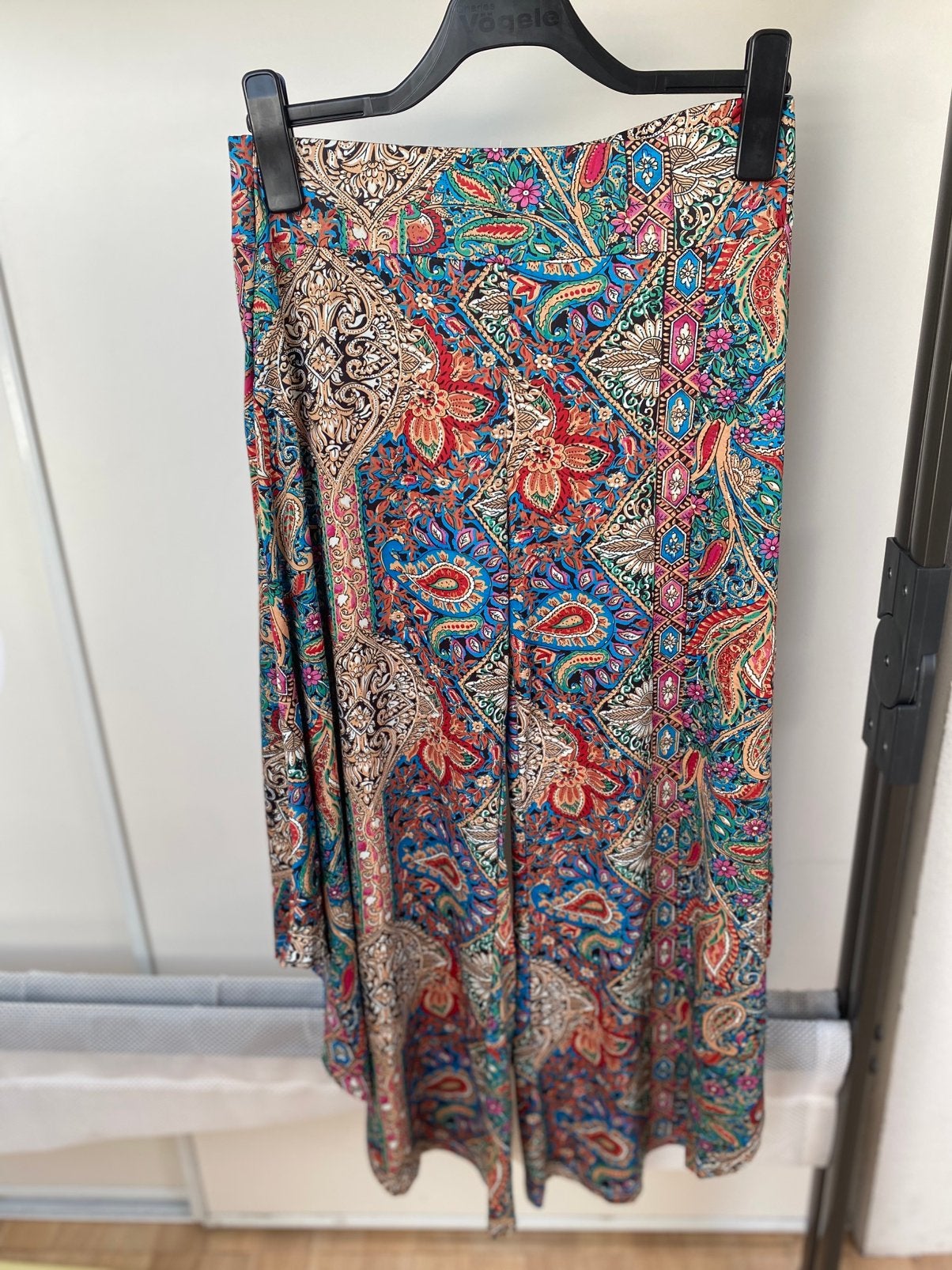 Harembroek, Kleding | Dames, Broeken en Pantalons, Ophalen of Verzenden, Zo goed als nieuw, Maat 38/40 (M), Kort