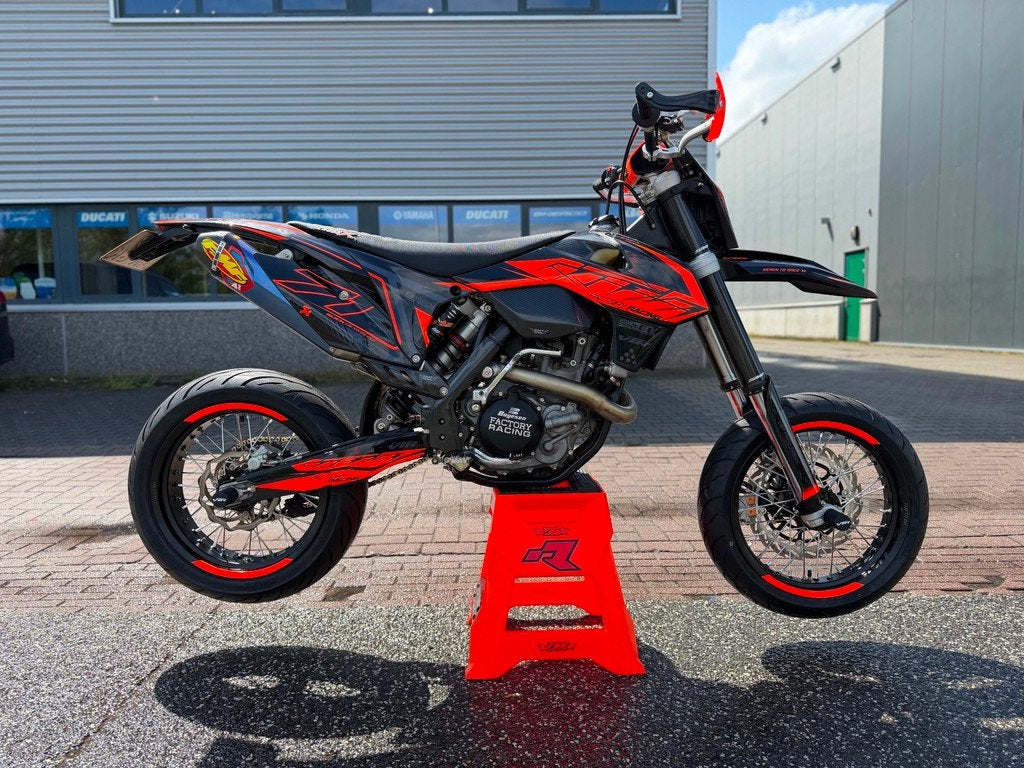 KTM 450/500 Exc Supermoto Supermotard A2 NIEUWSTAAT! 2013 mo, Ktm
5555  Mangofen, AT, Ktm, Bedrijf, 449 cc