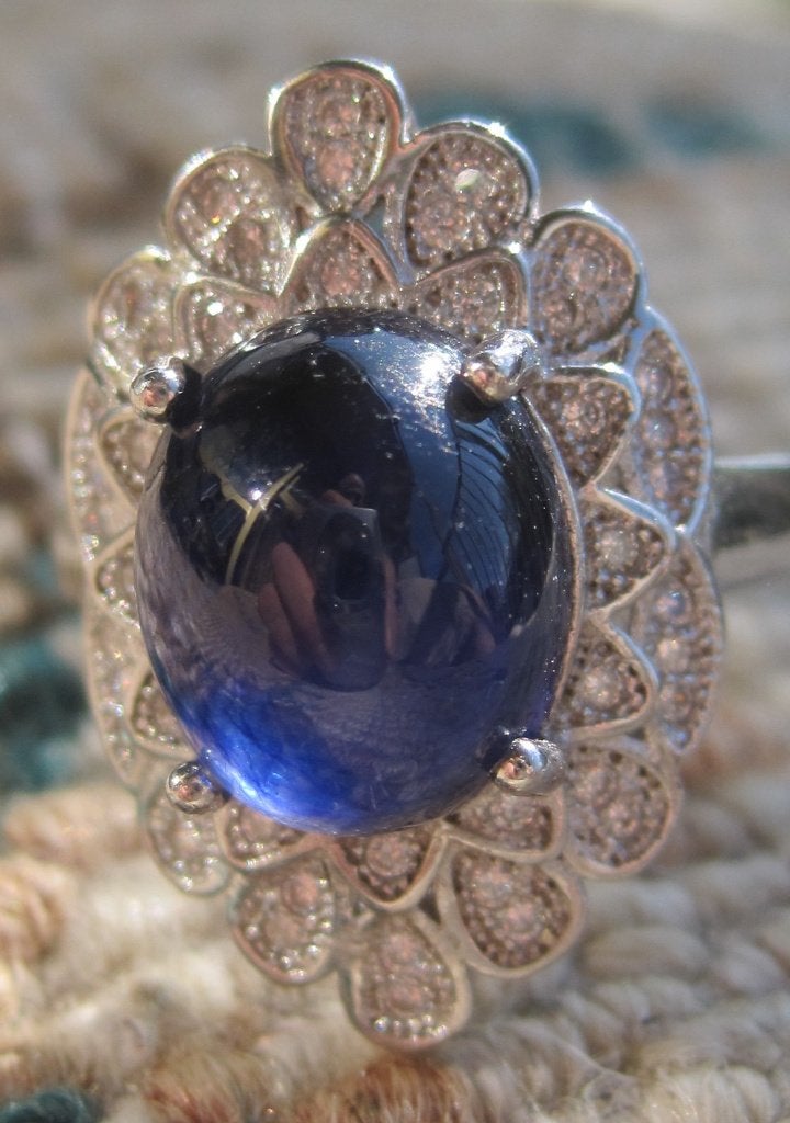 Saffier 5krt %100 natuurlijk excellent Art Deco design ring, Ophalen, Blauw, Zo goed als nieuw, 17 tot 18