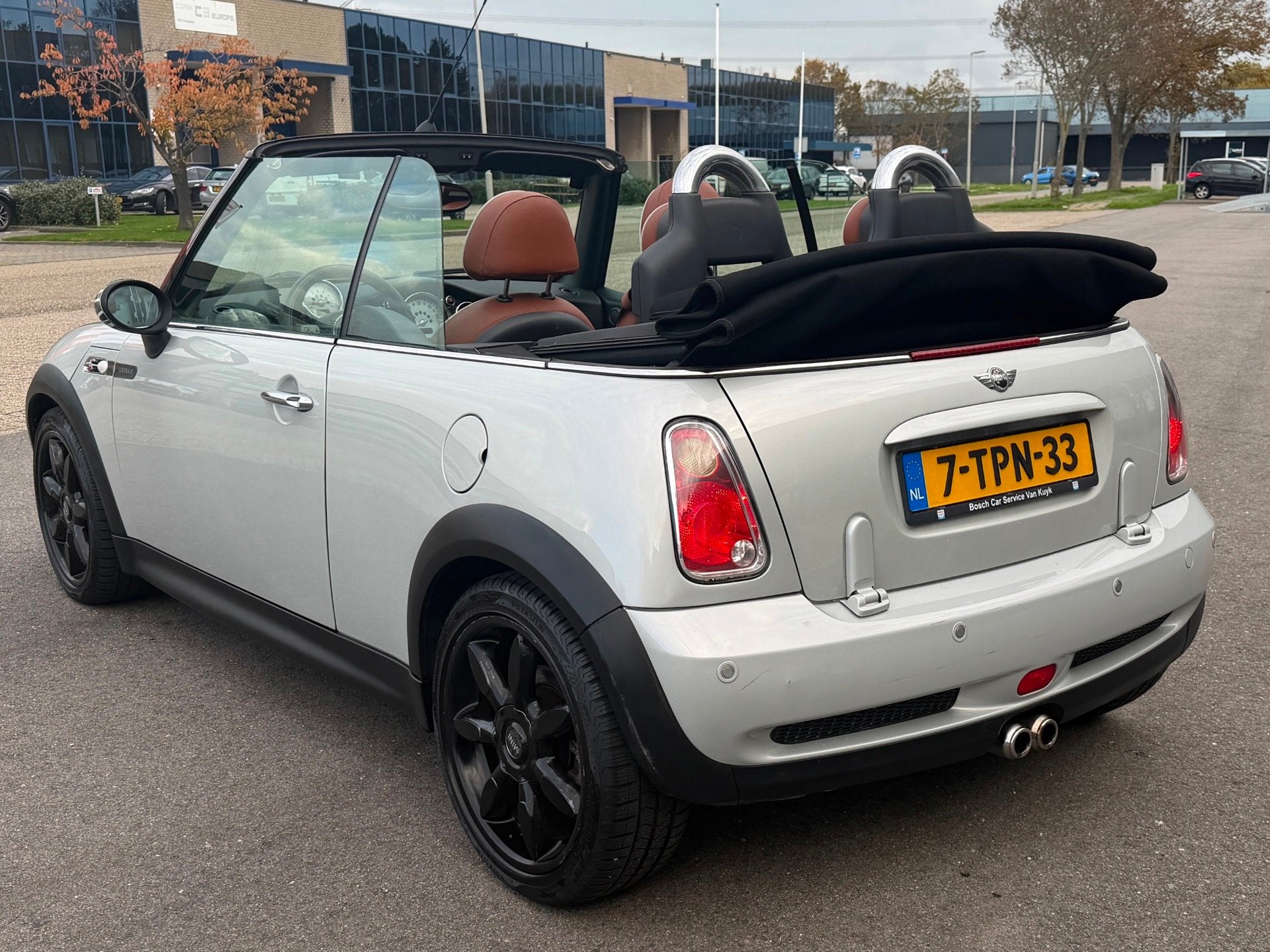 Mini Cabrio 1.6 Cooper S Sidewalk LEDER/CRUISE/CLIMA/LMV, Auto's, Voorwielaandrijving, Gebruikt, 4 cilinders, Cabriolet