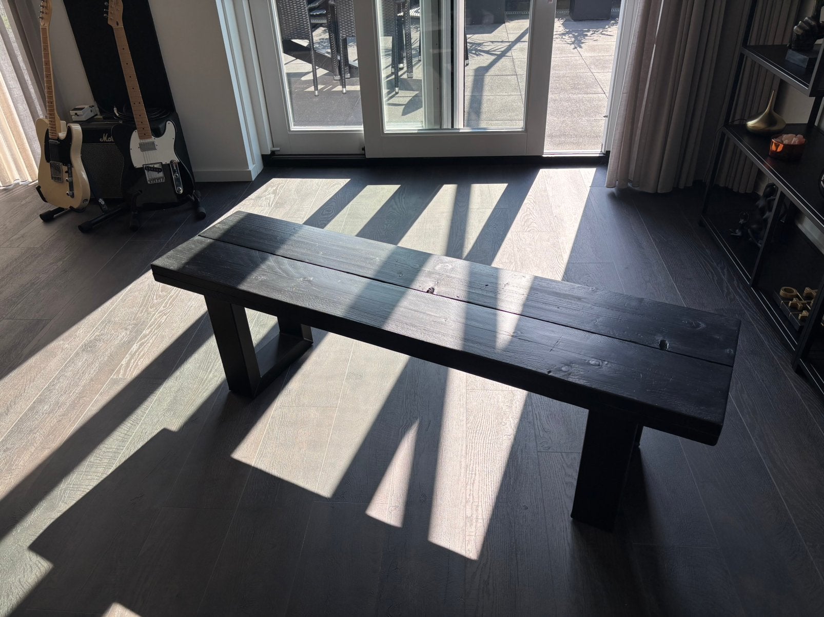 Leuk bankje hout met staal, Huis en Inrichting, Complete inboedels, Ophalen