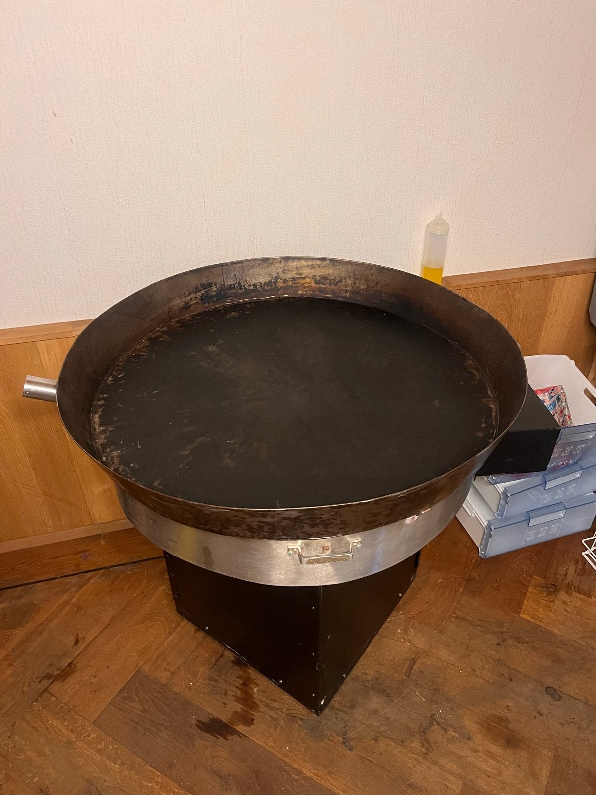 XXL Paella Pan / Bolle Jan Pan met onderstel, Ophalen, Gebruikt, Fornuis, Frituur en Grillen