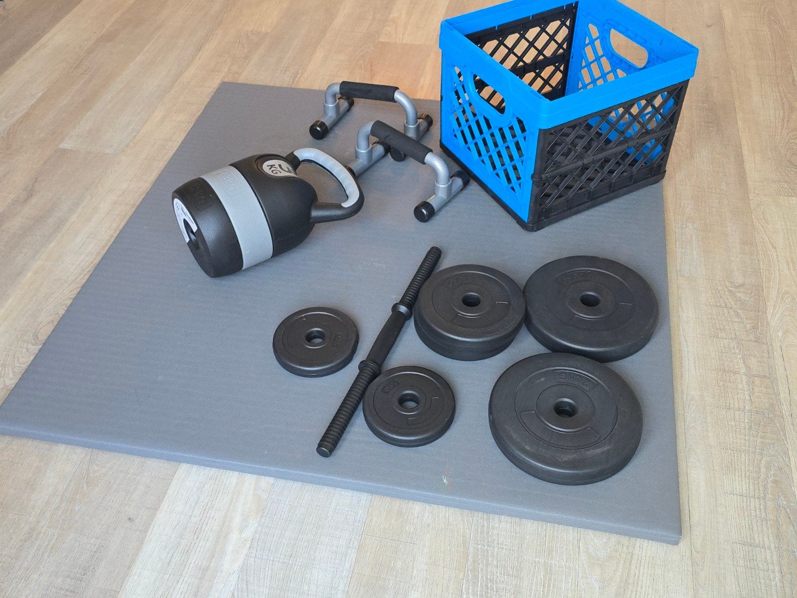 Goede trainingsmat (dik) een verstelbare kettlebell & gratis, Ophalen, Zo goed als nieuw, Kettlebell