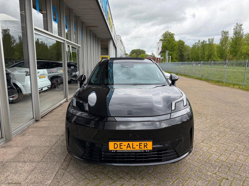 Lynk & Co 08 1.5 More PHEV 345 PK PANO 360 CAMERA , DIRECKT, Auto's, Lynk & Co, Gebruikt, Zwart, Zwart, Bedrijf