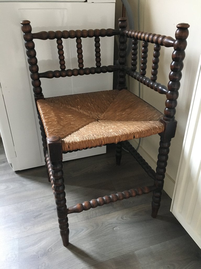 Hoek stoel van hout en riet rotan brocante, Huis en Inrichting, Stoelen, Ophalen, Gebruikt, Bruin, Hout