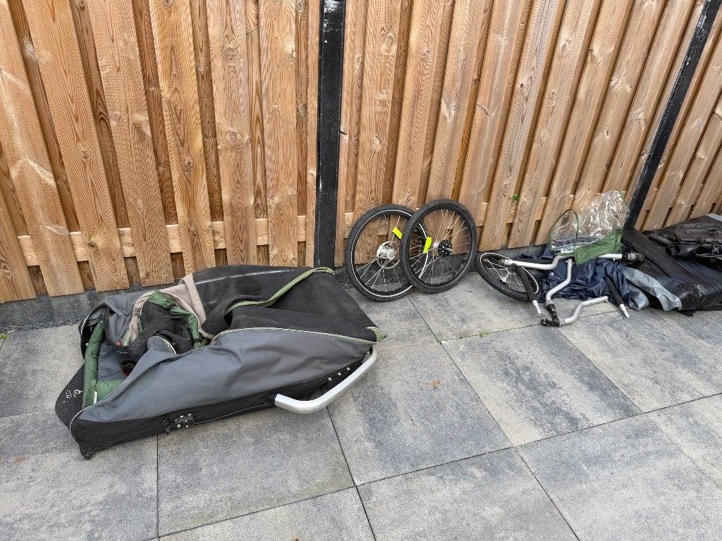 Luxe Hondenkar/Jogger voor Herder - Kleine Beschadiging, Ophalen, Gebruikt, Opvouwbaar, Croozer