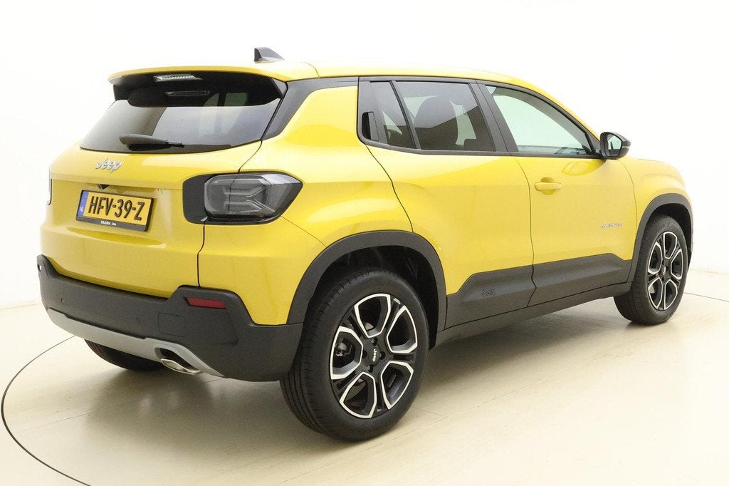 Jeep Avenger 1.2 e-Hybrid 110pk Automaat Summit | Panoramada, Auto's, Jeep, Gebruikt, 1199 cc, Bedrijf, Hybride Elektrisch/Benzine