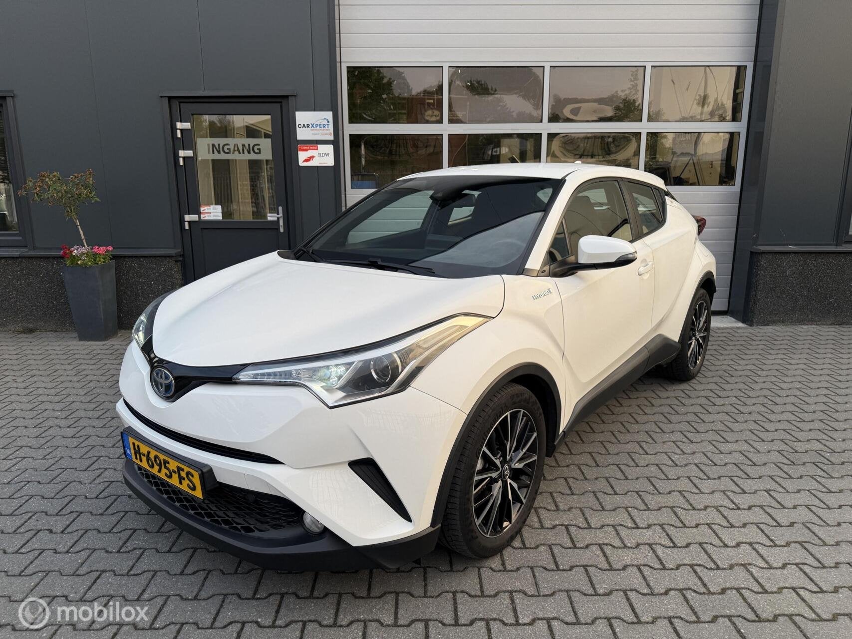 Toyota C-HR 1.8 Hybrid Dynamic / Camera / ACC, Auto's, Automatische klimaatregeling, Euro 6, 4 cilinders, 26 km/l