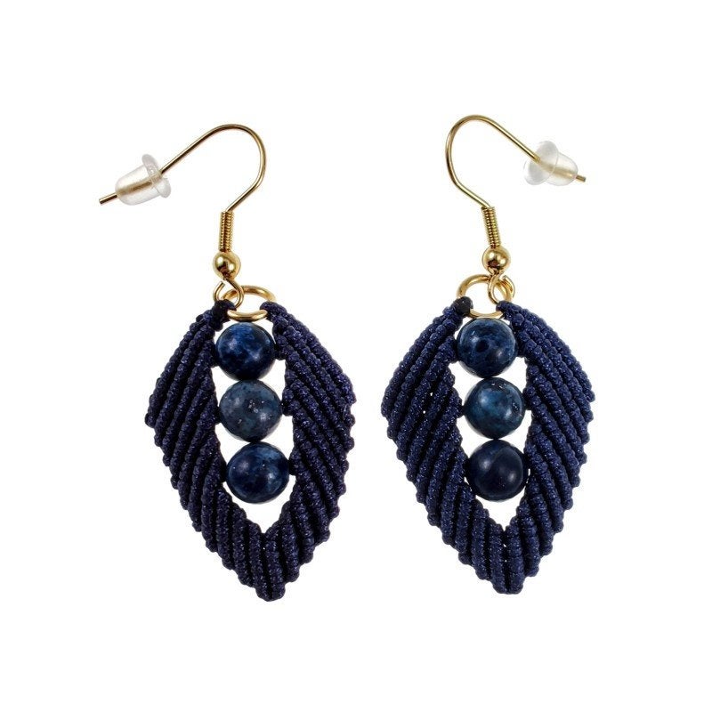 Lange Oorbellen Dames Verguld RVS Marineblauwe Micro-Macramé, Overige materialen, Hangers, Birgitta-Gracht 33, 6465 EL Kerkrade, Nederland