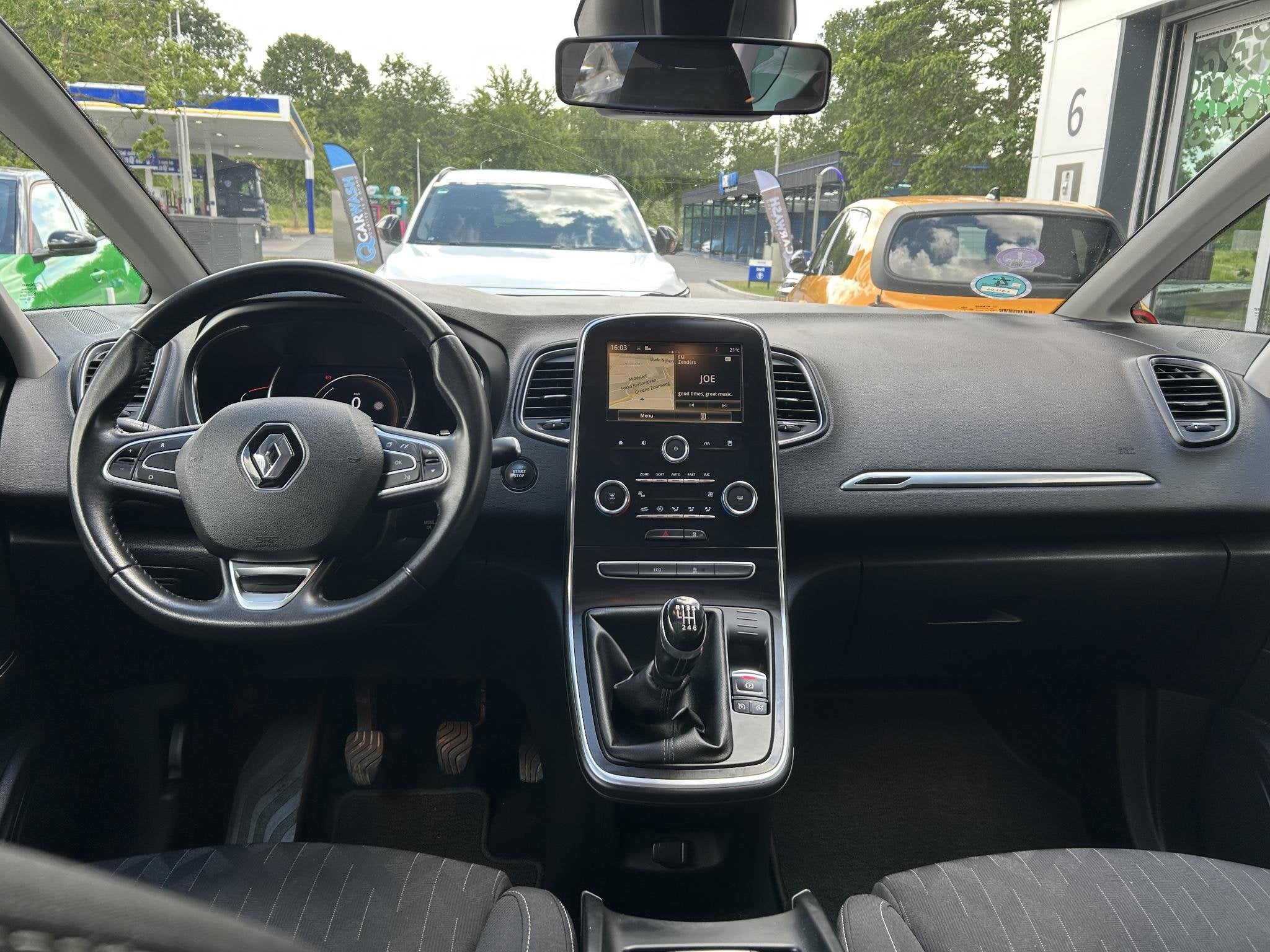 Renault Grand Scénic 1.4 TCe Zen 7p. | Navigatie | Bochane, Auto's, Renault, Stof, Gebruikt, 4 cilinders, 7 stoelen