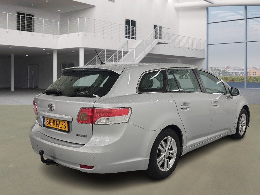 Toyota Avensis Wagon 1.8 VVTi Dynamic Business Special, 15 km/l, 4 cilinders, Origineel Nederlands, Handgeschakeld
