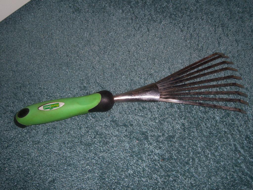 Florabest handhark / bladhark / harkje, Ophalen of Verzenden, Zo goed als nieuw, Hark, Florabest