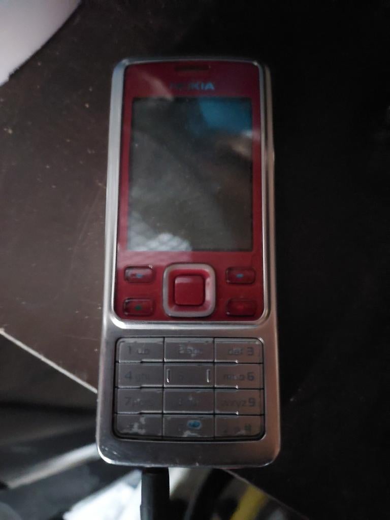 Nokia 6300 Rood - Klassieke Mobiele Telefoon, Gebruikt, Schuifmodel, Fysiek toetsenbord, Ophalen of Verzenden