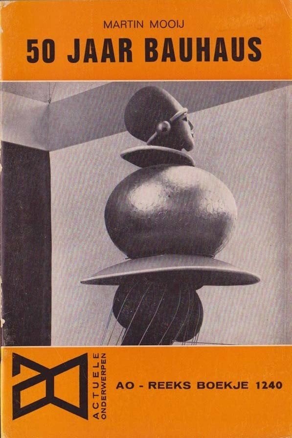 Mooij - 50 jaar Bauhaus, Ophalen, Zo goed als nieuw, Overige onderwerpen