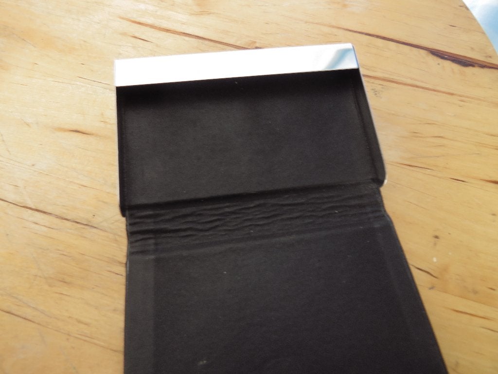 troika data case NPC/RFID met magneetklepje, Ophalen of Verzenden, Gebruikt, Overige merken