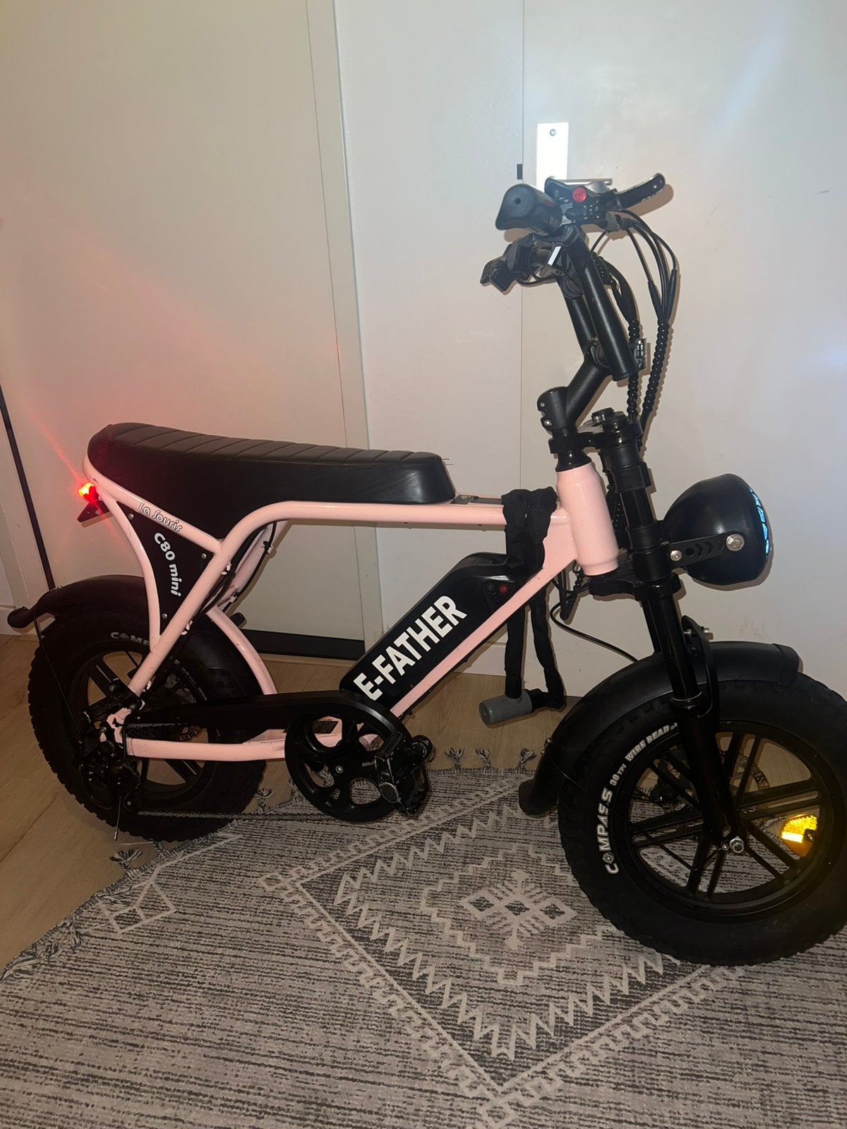 Roze c80 mini fatbike, Ophalen, Gebruikt, Maximaal 25 km/u, Elektrisch