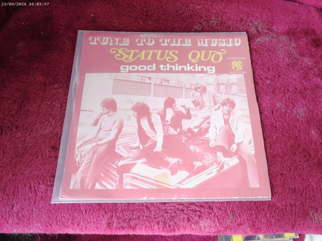 Status Quo - Tune to the music / Good Thinkin, Gebruikt, Fotohoes, 7 inch, Ophalen of Verzenden