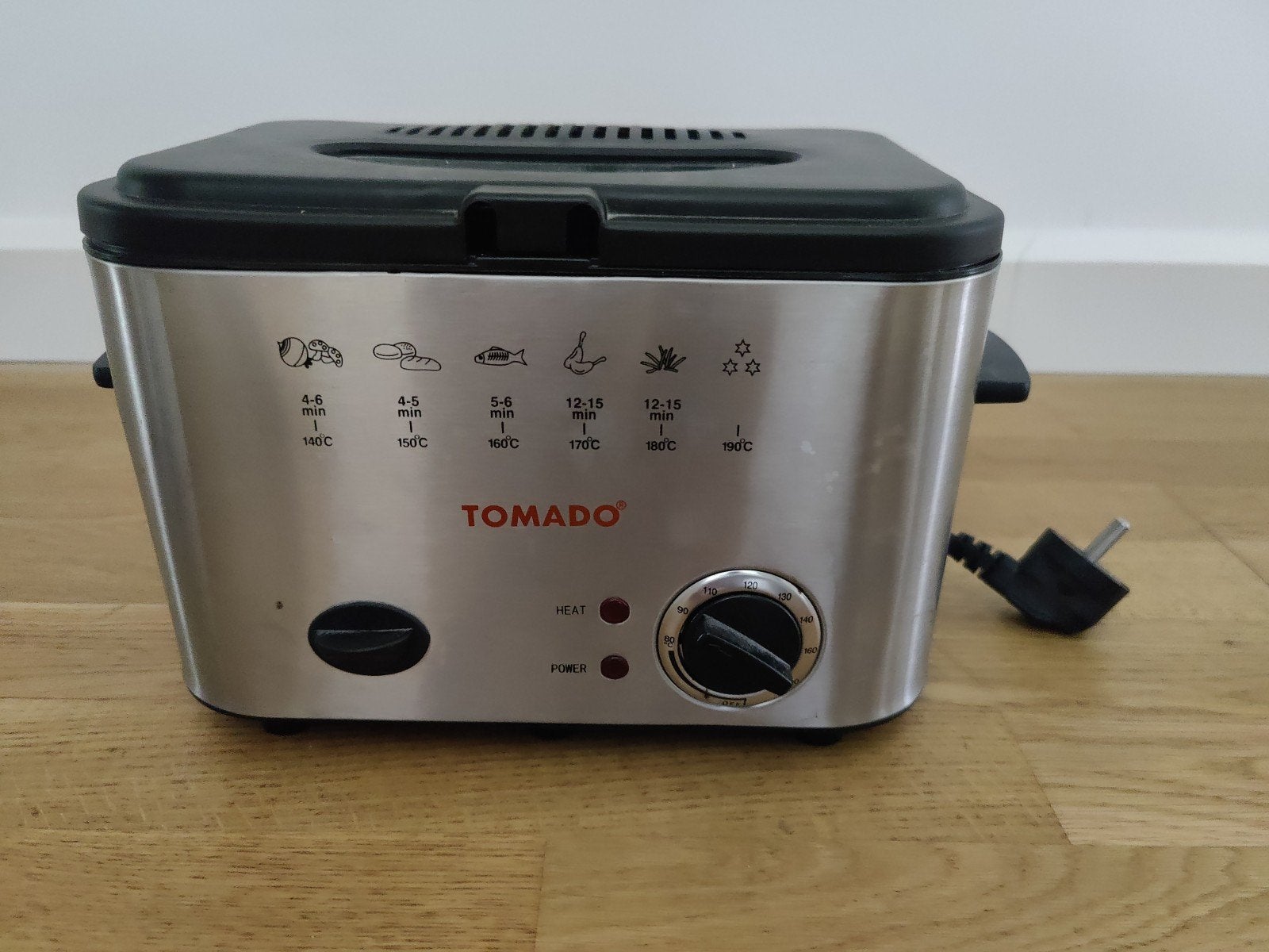 NIEUW. Tomado friteuse TM-5518, 1 tot 2 liter, Ophalen, Nieuw