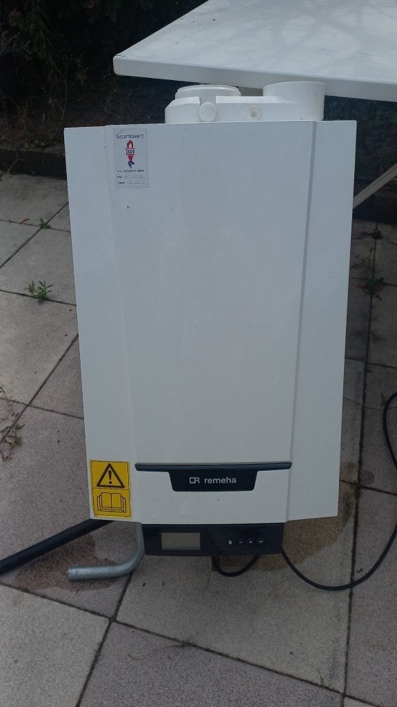 CV ketel Remeha Tzerra Ace 28c, Ophalen, 30 tot 80 cm, 500 tot 800 watt, Cv-ketel of Combi-ketel