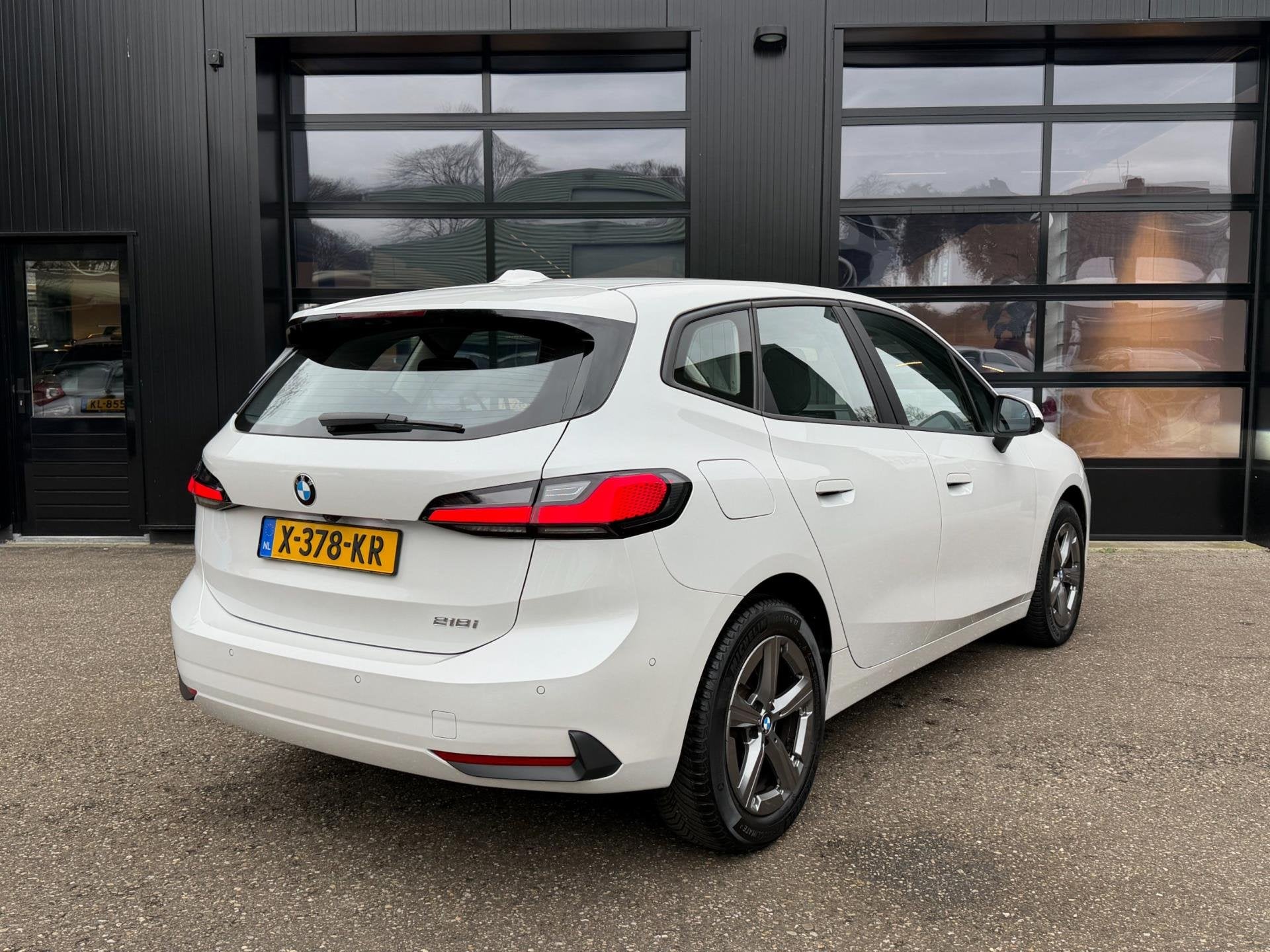BMW 2-Serie Active Tourer 218i Luxury Line Headup Camera, Auto's, Gebruikt, 1445 kg, Wit, Origineel Nederlands