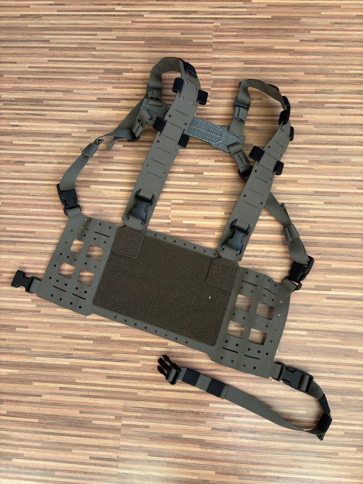 Warrior Assault Systems MCR Chest Rig Base Ranger Green, Ophalen of Verzenden, Landmacht, Overige gebieden, Overige typen