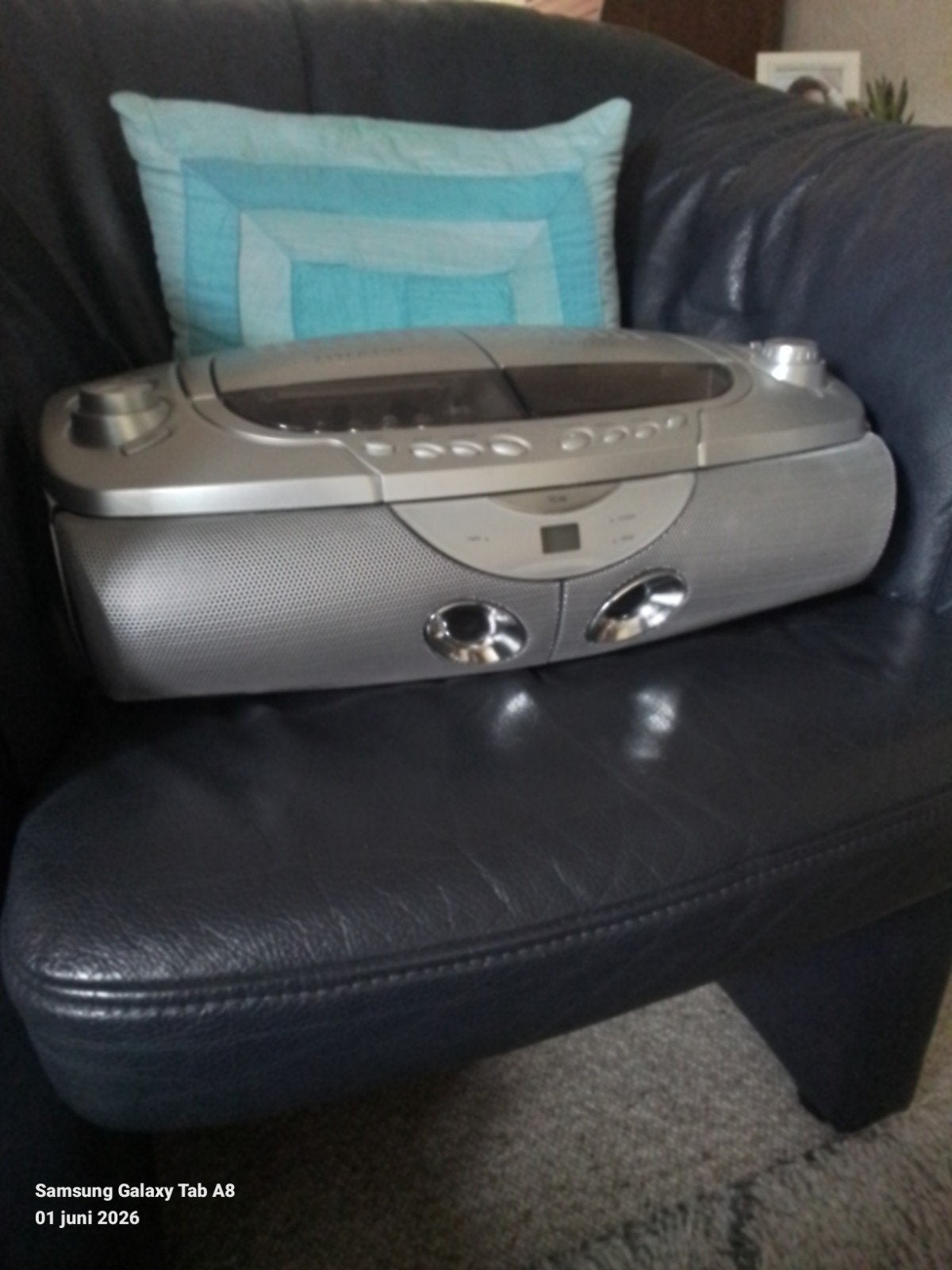 Draagbare soundbox merk TCM. Radio, cd speler en cassette., Ophalen of Verzenden, Overige merken