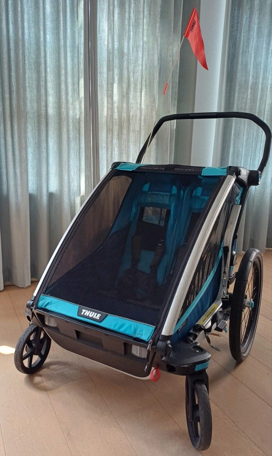 Thule Chariot Cross 2 fietskar 2p (twee persoons), Fietsen en Brommers, Fietsaccessoires | Aanhangers en Karren, Ophalen, Gebruikt