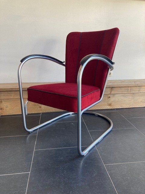 Gispen 412 fauteuil, zijdemat, nieuwe donkerrode ribstof, Design, 75 tot 100 cm, Zo goed als nieuw, Stof