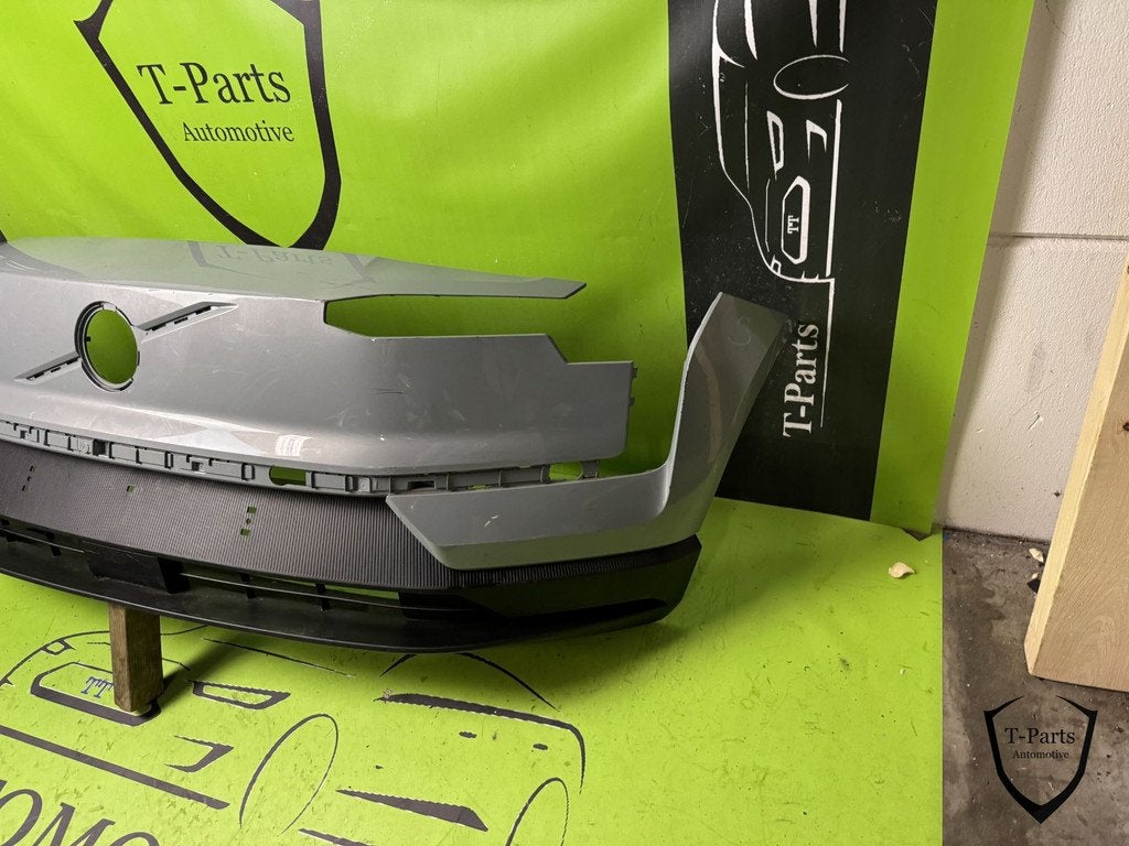 volvo EX30 EX 30 voorbumper bumper grille rooster gril, Gebruikt, Gunnar Engellaus vag 8
405 31  Gothenburg, SE, Info@volvocars.com