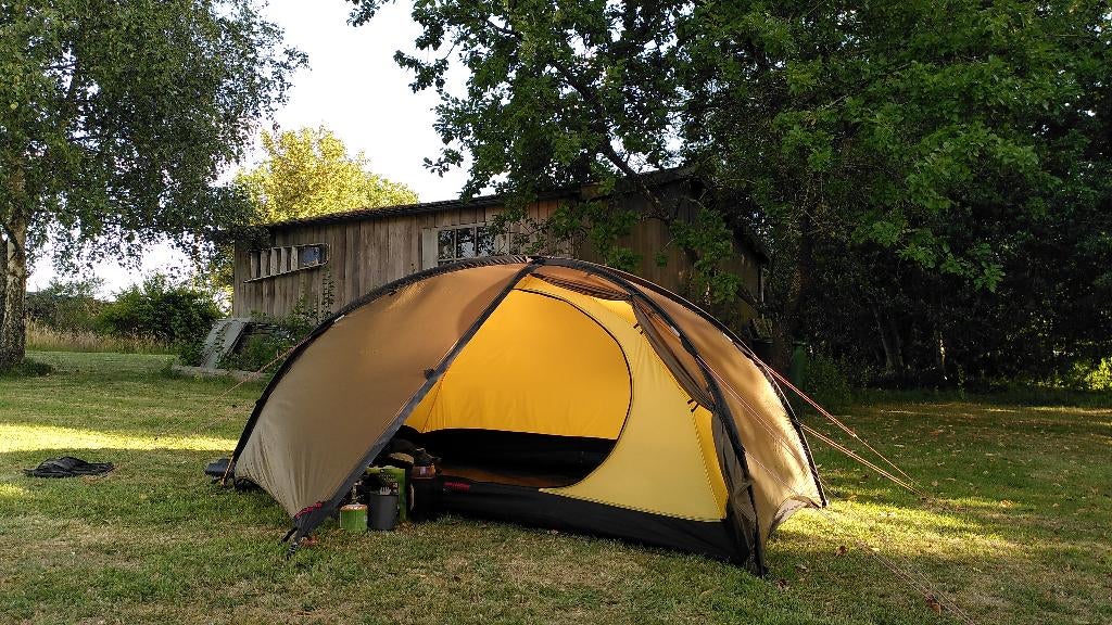 Hilleberg Niak lichtgewicht tent, inclusief footprint, Ophalen, Zo goed als nieuw, Tot en met 2