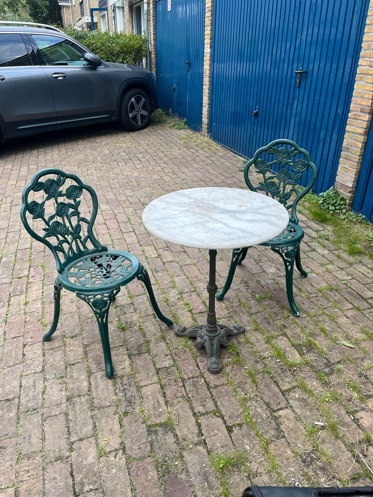 bistro set: gietaluminium stoelen en marmeren tafel., Tuin en Terras, Ophalen, Gebruikt, Rond, Metaal