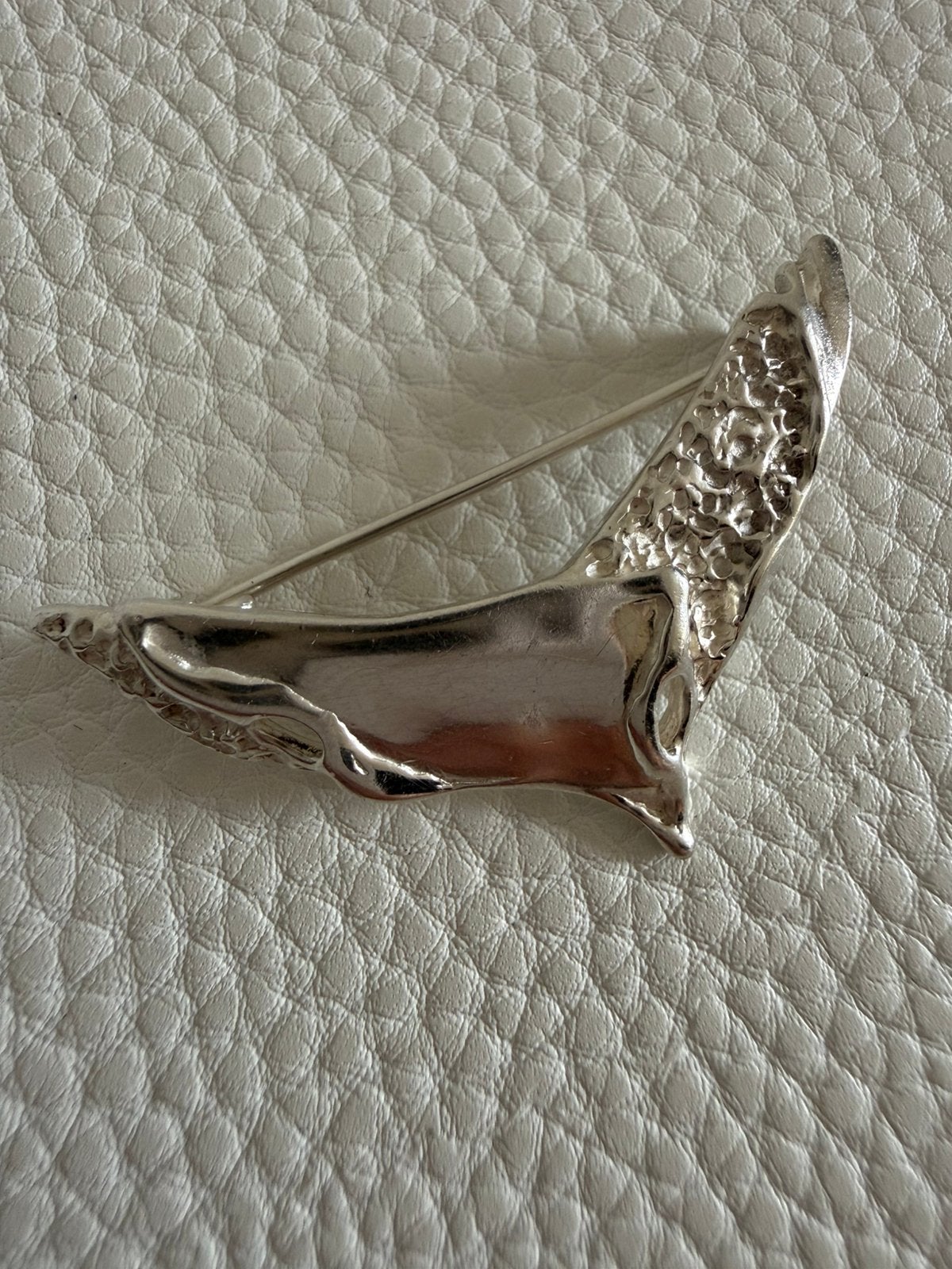 H261/Zilveren ASTRI HOLTHE Brutalist Broche Noorwegen, 4 tot 7 cm, Gebruikt, Verzenden, X