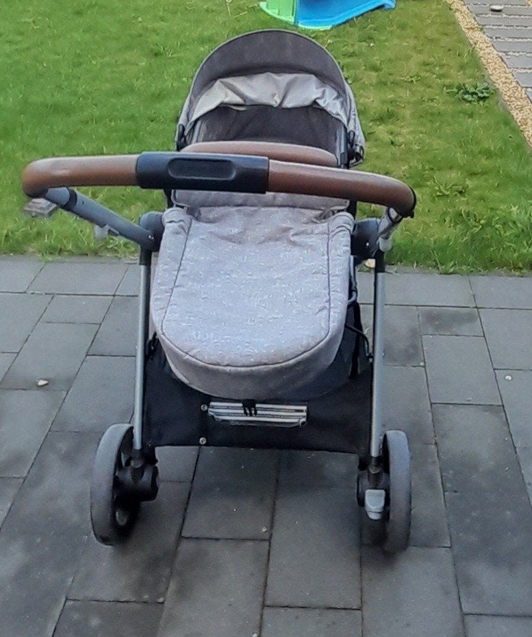 Maxi-Cosi Zelia Kinderwagen (2-in-1), Ophalen, Verstelbare duwstang, Zo goed als nieuw, Combiwagen