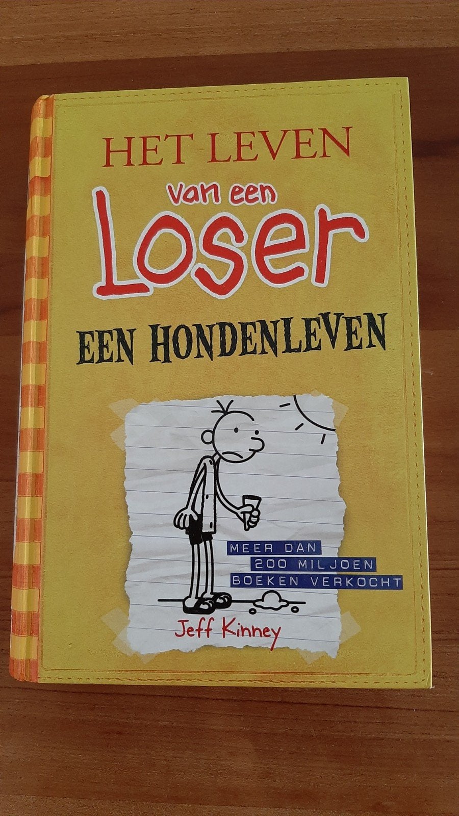 Jeff Kinney - Een hondenleven, Boeken, Ophalen of Verzenden, Zo goed als nieuw, Jeff Kinney