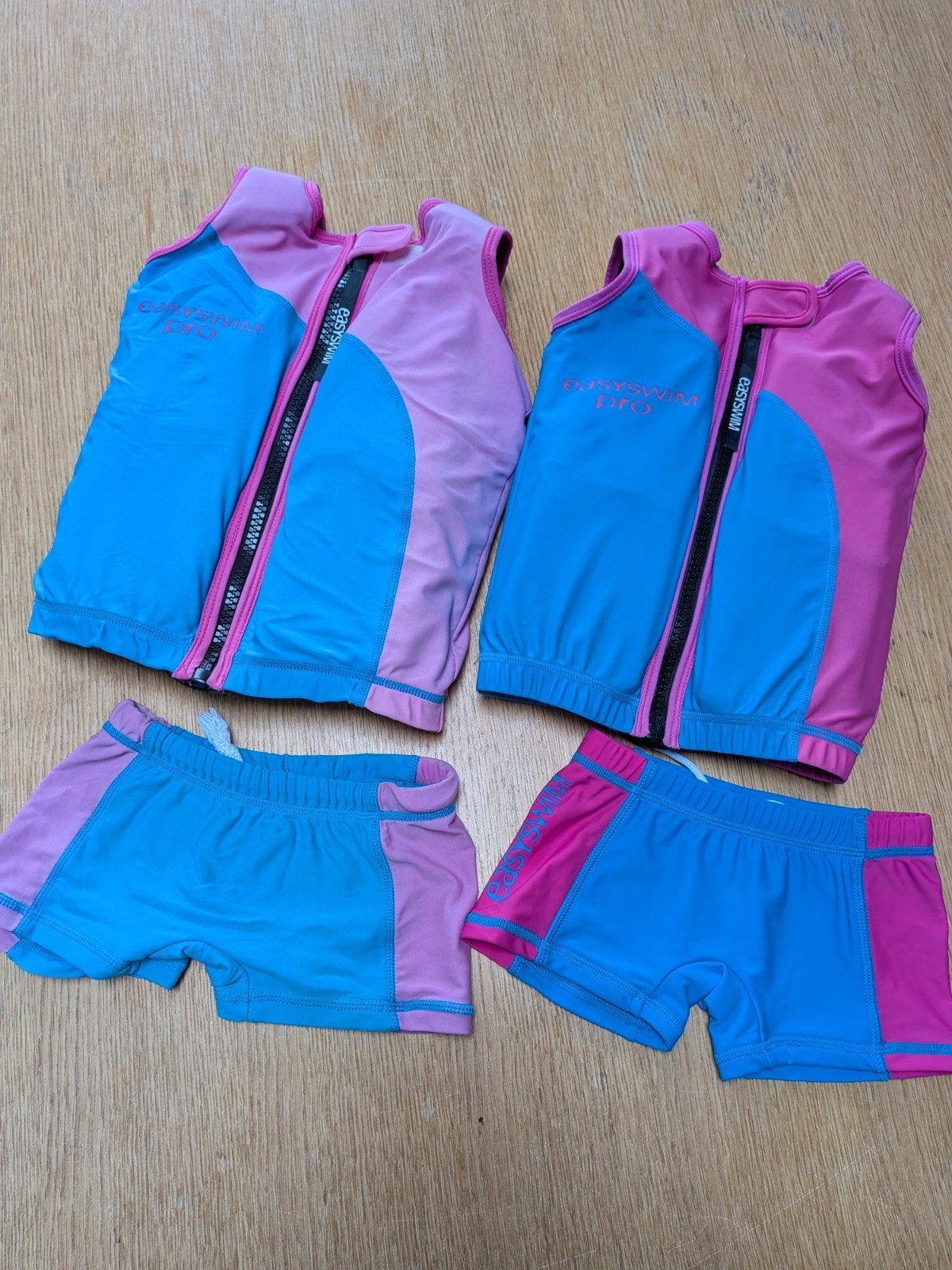 EasySwim Pro zwemvest en zwembroekje - maat  M, Jongetje of Meisje, Overige maten, Ophalen of Verzenden, Overig