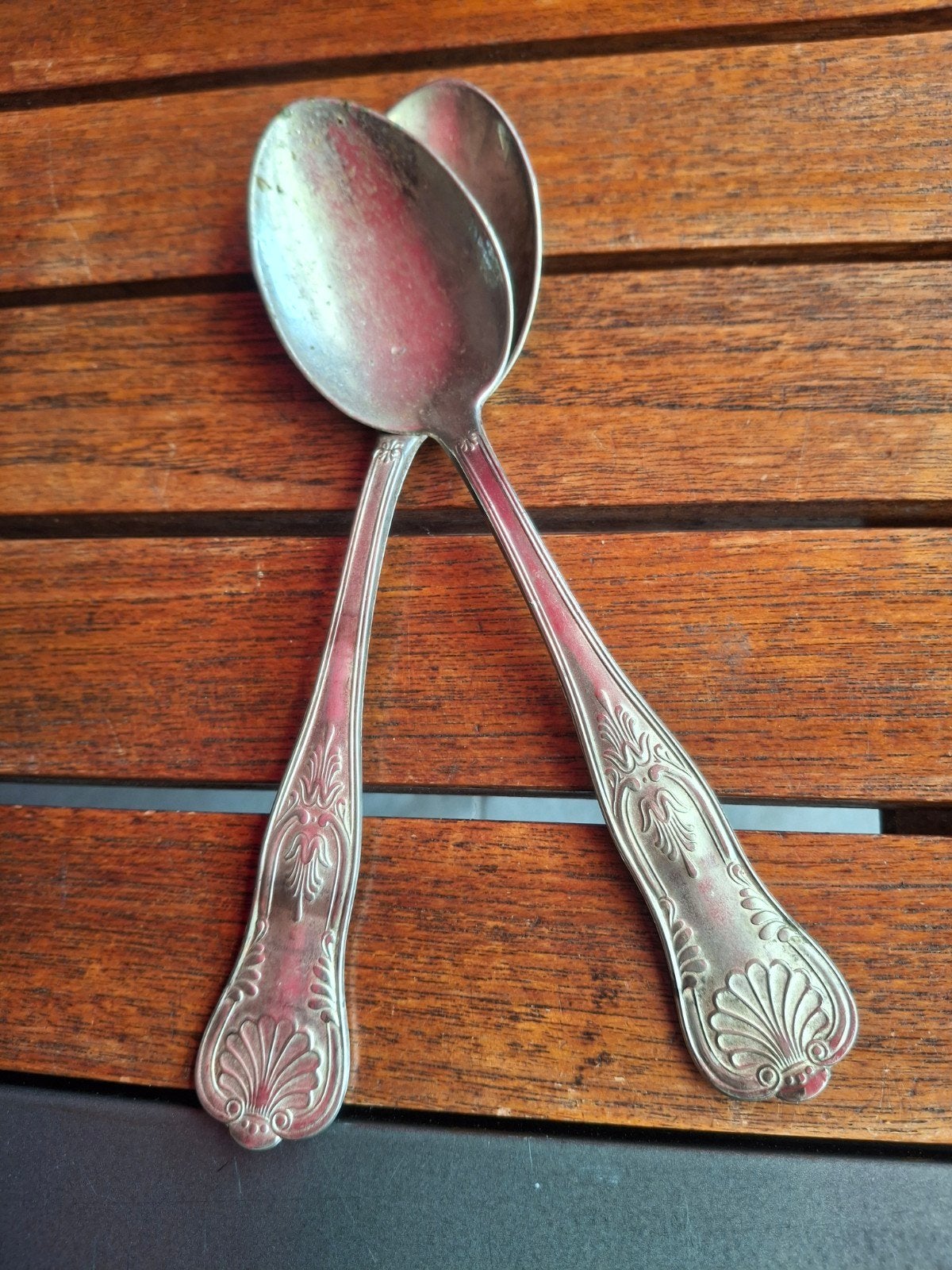 2 Zware Zilveren Lepels met Sierlijke Gravures, Antiek en Kunst, Antiek | Goud en Zilver, Ophalen of Verzenden