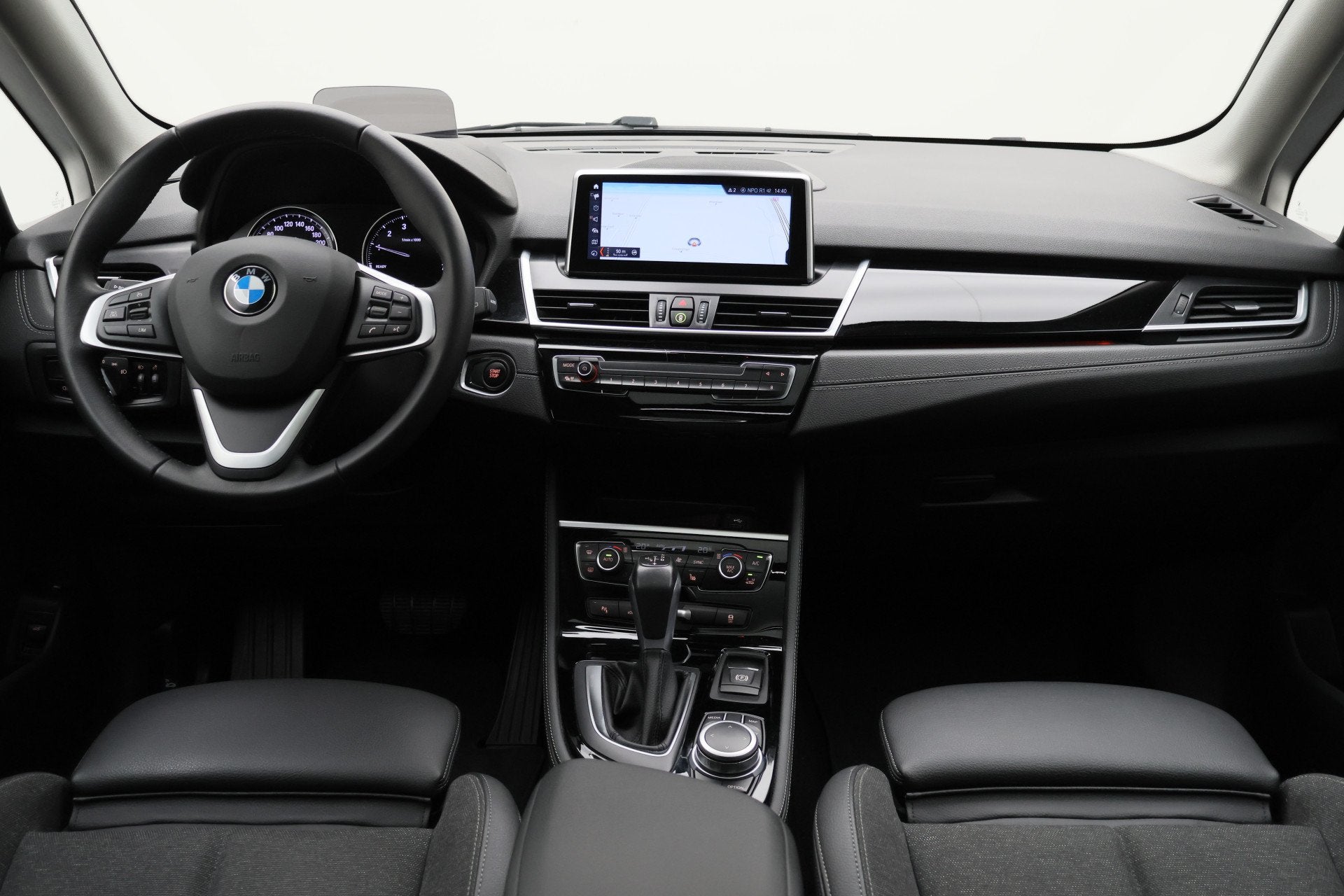 BMW 2 Serie Active Tourer 225xe iPerformance High Executive, Gebruikt, Euro 6, Leder en Stof, Zwart