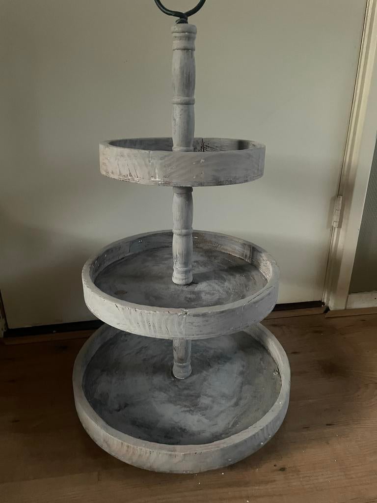 Grote Houten etagère met  3 laags  80 cm hoog onderste 43, Ophalen, Zo goed als nieuw