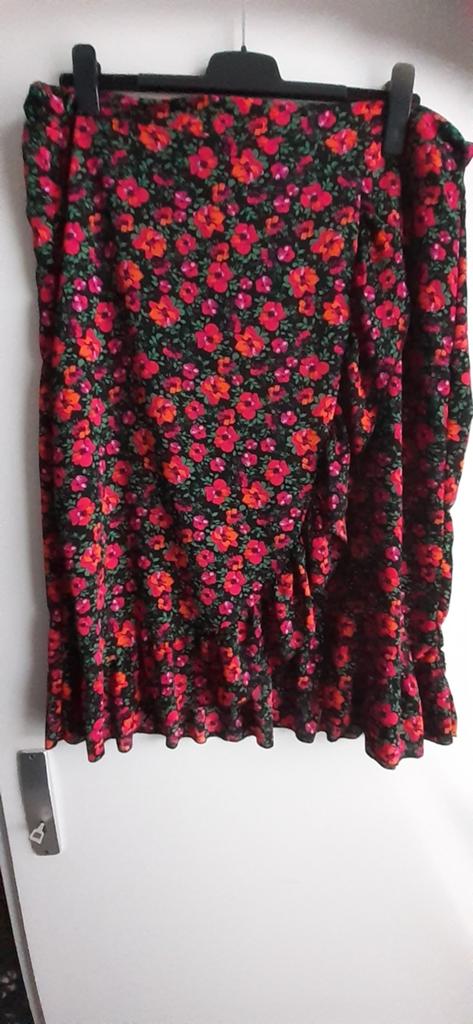 Zomers rokje met roezel maat 50-52, Kleding | Dames, Ophalen of Verzenden, Nieuw, Overige kleuren, Rok
