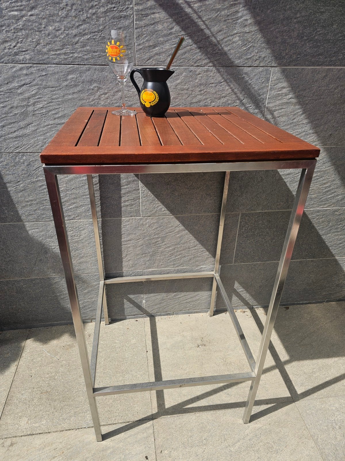 Prachtige sta-tafel, Ophalen, Zo goed als nieuw