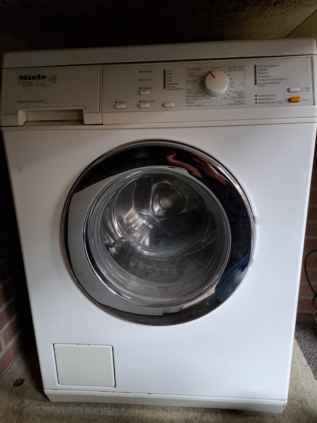 Wasmachine Miele, Ophalen, 1200 tot 1600 toeren, Gebruikt, Voorlader
