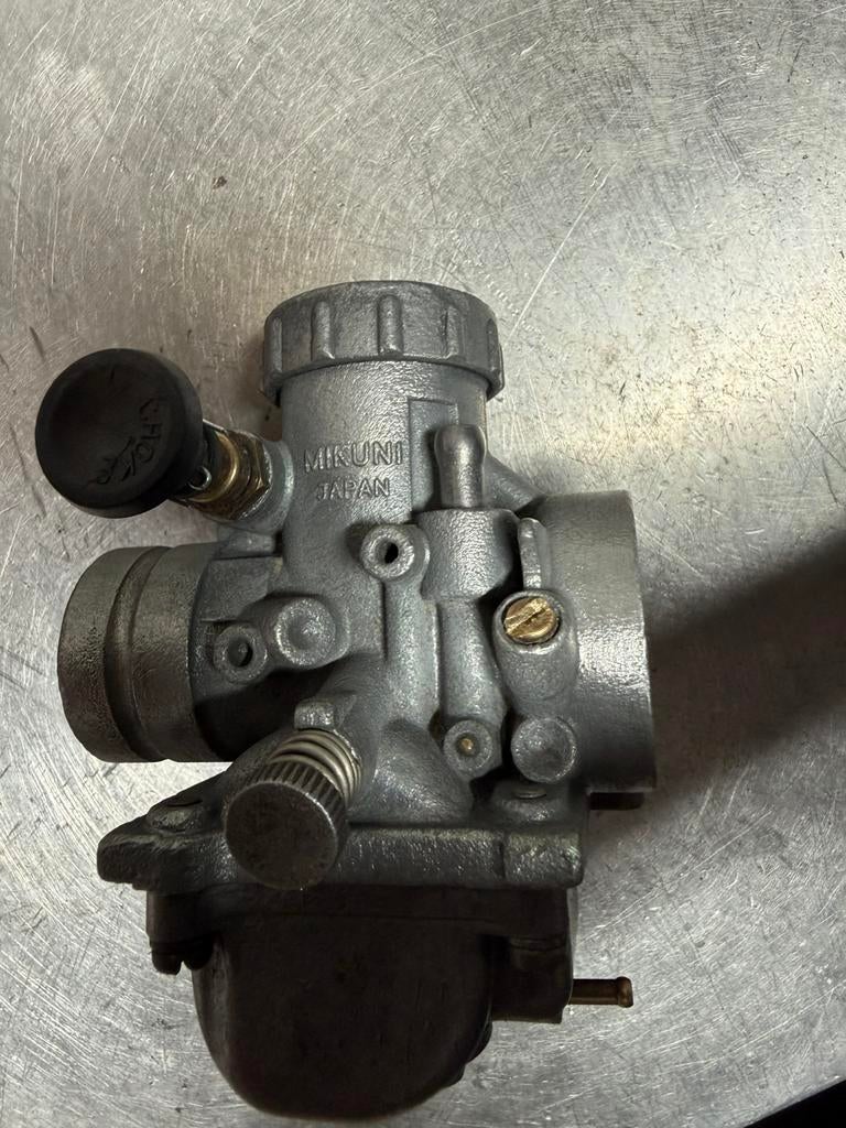 Nette 28 mm mikuni carburateur Zundapp 125?, Ophalen, Gebruikt, Carburateur, Overige merken