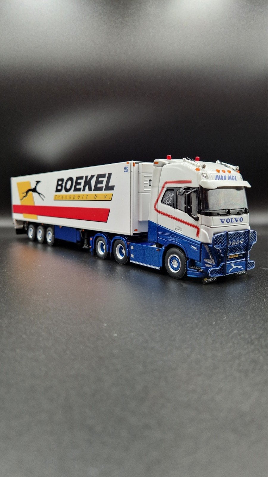 Wsi | Ivan Mol - Volvo, Hobby en Vrije tijd, Ophalen of Verzenden, Zo goed als nieuw, Bus of Vrachtwagen, Wsi