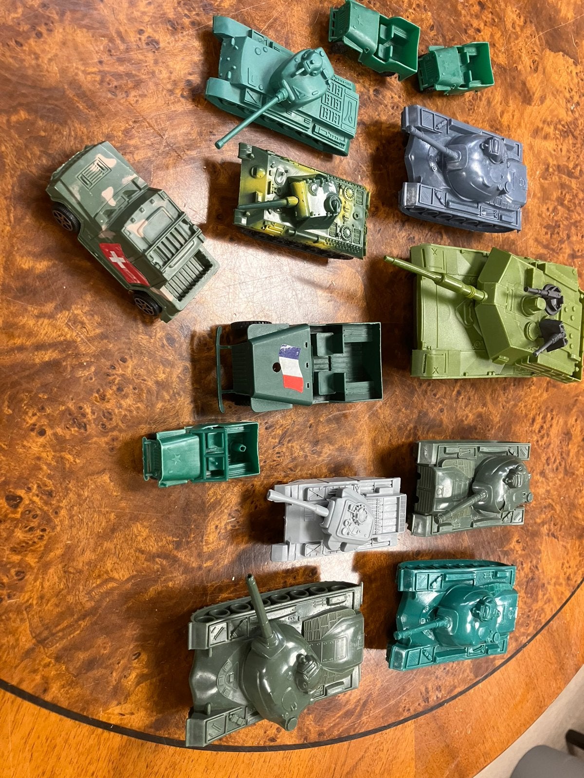 Plastic tanks, Verzenden, Zo goed als nieuw