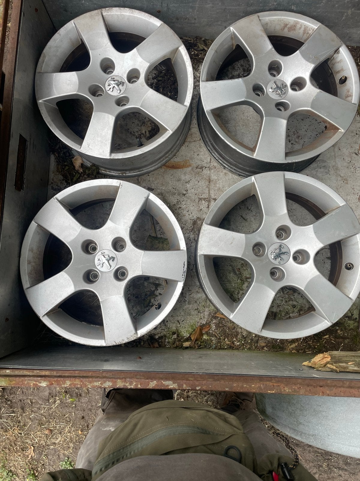 4 lichtmetalen velgen 15 inch 4x108 ET27, Auto-onderdelen, Banden en Velgen, Ophalen, Gebruikt, 15 inch, Velg(en)