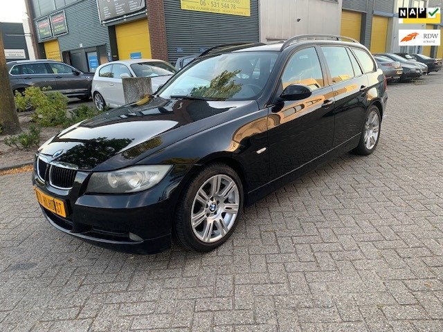BMW 3-serie Touring 320i Business Line, Auto's, BMW, 13 km/l, Achterwielaandrijving, 4 cilinders, 150 pk