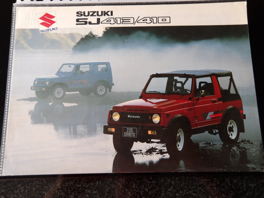 Suzuki SJ413/410 brochure - Origineel uit 1985 NL, Ophalen of Verzenden, Zo goed als nieuw, Algemeen